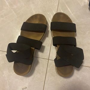 Steve Madden platform sandals